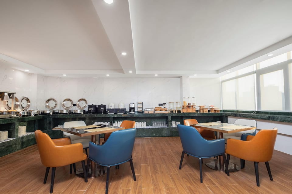 Echarm Hotel Haikou Shangbang Baihui City Haiken Plaza Hotel in Hainan