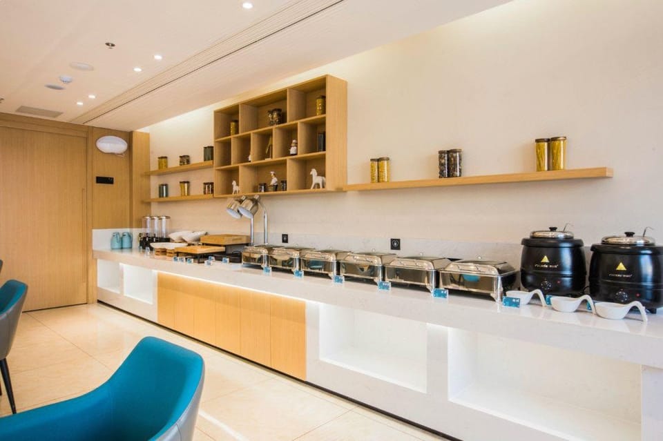 City Comfort Inn Huainan Railway Station Hotel in Jiangsu