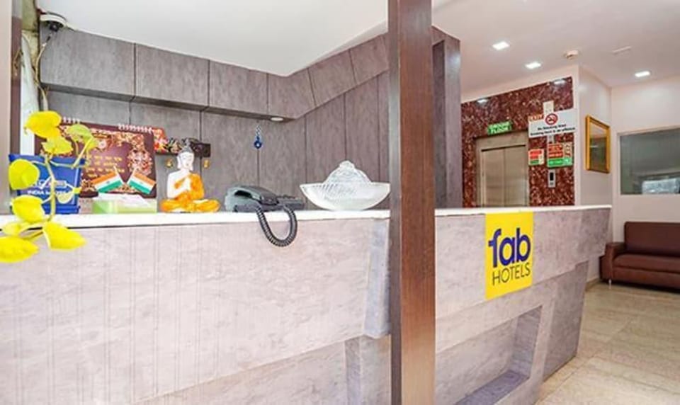 Hotel De Gold Hotel in Delhi