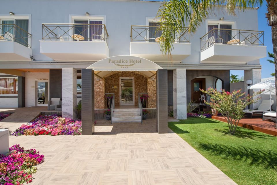 Paradice Hotel Luxury Suites Hotel in Crete