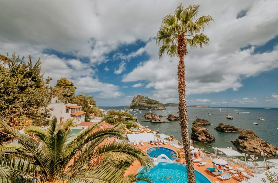 Strand Hotel Delfini Terme Hotel in Ischia