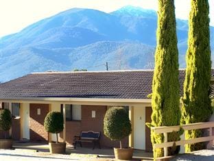Bogong Moth Motel Motel in Tawonga South