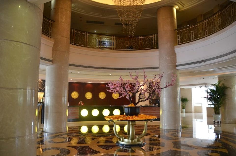 Lingang Hotel Shanghai Hotel in Shanghai