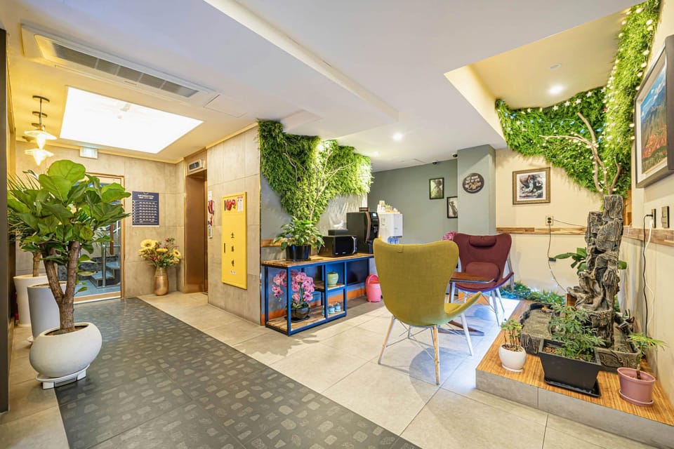 Hotel S Shinchon Motel in Seoul