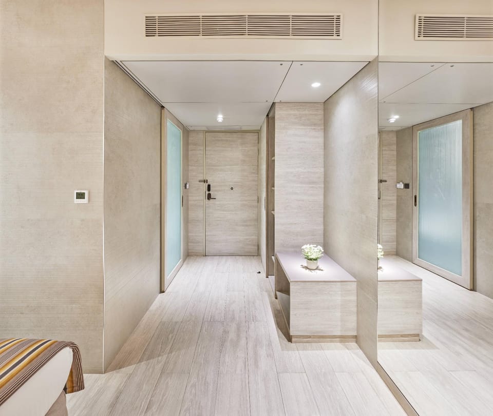 The Regale Hotel by Tunga Hotel in Mumbai