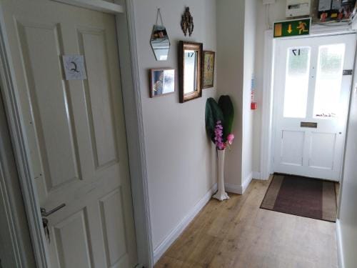 Shalom Hotel in Longford