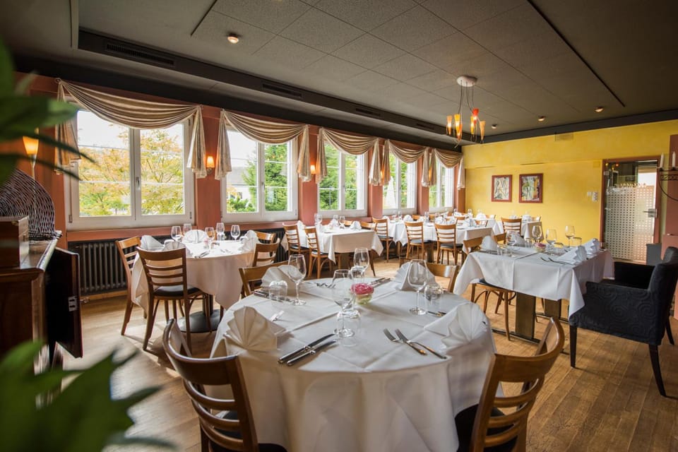 Hotel Restaurant Neuhaus Hotel in Aargau, Switzerland