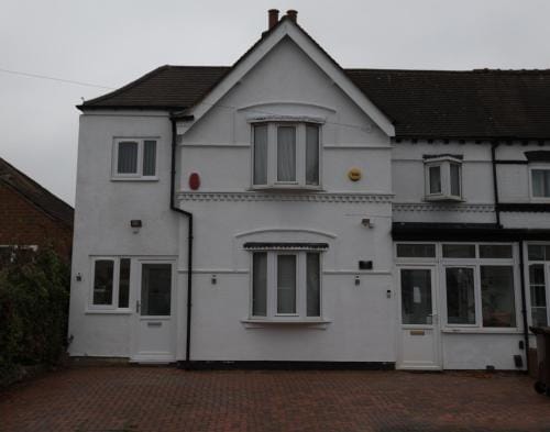 Comfortable Stays - Shirley, Solihull Hotel in Shirley