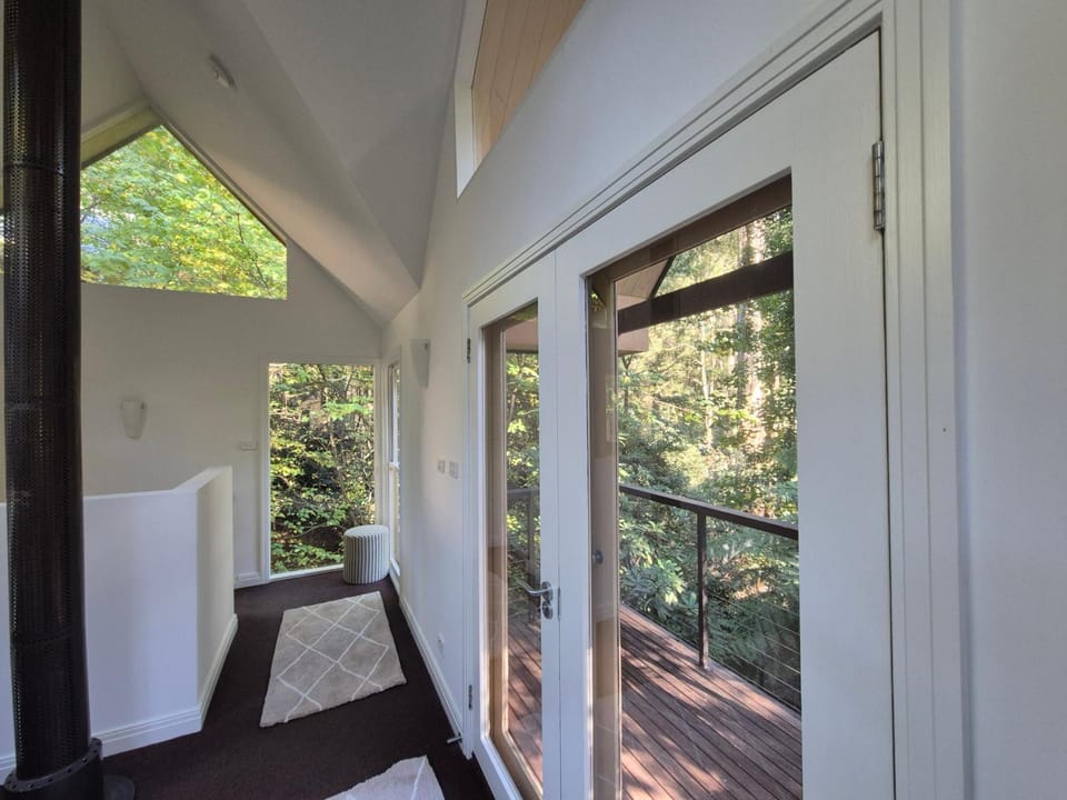Lochiel Luxury Accommodation Resort in Olinda