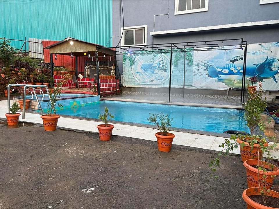 TREEBO TREND HOTEL ROYAL HILLS Hotel in Maharashtra