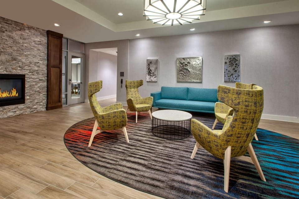Homewood Suites by Hilton Columbus Easton Hotel in Ohio