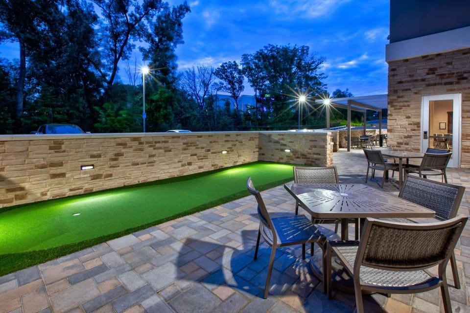 Homewood Suites by Hilton Columbus Easton Hotel in Ohio
