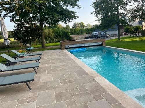 Le Domaine des Volets bleus Hotel in Normandy