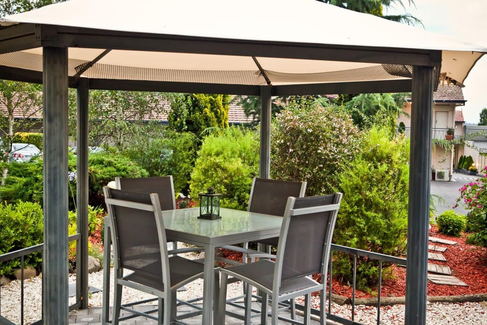 Abbotsleigh Motor Inn Hotel in Armidale