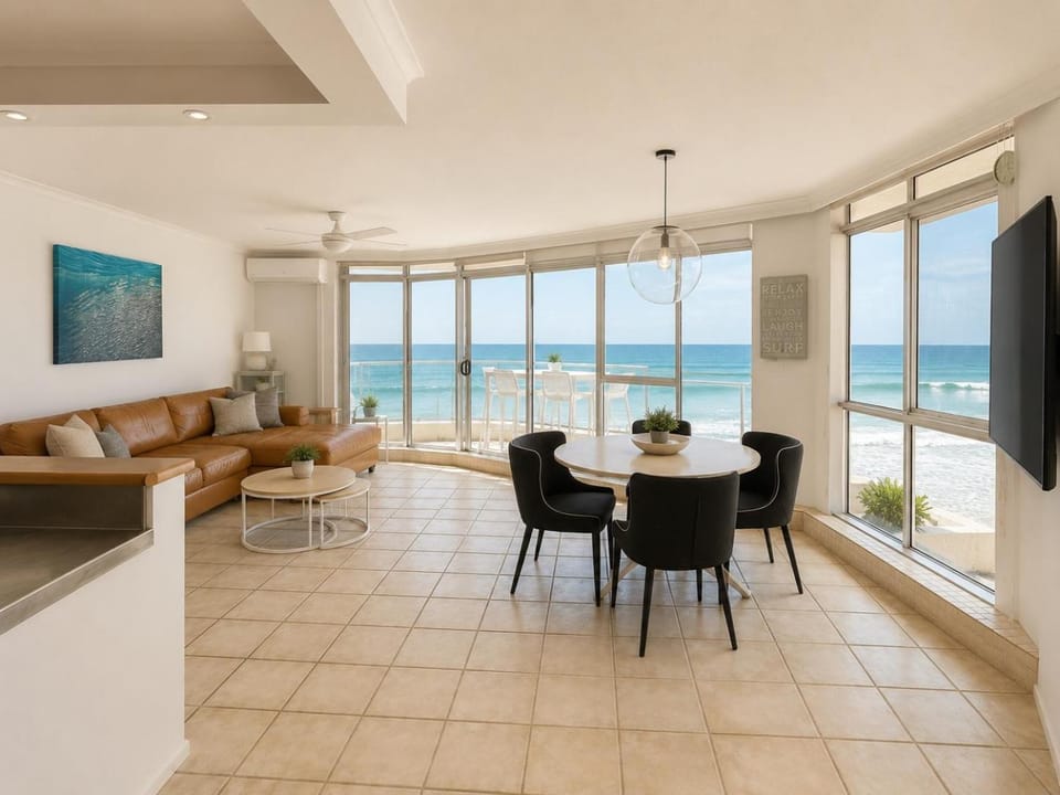 Foreshore Apartments Apartment hotel in Mermaid Beach