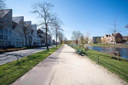 The Queen's Twelve by Romy&Travis Hotel in Bruges