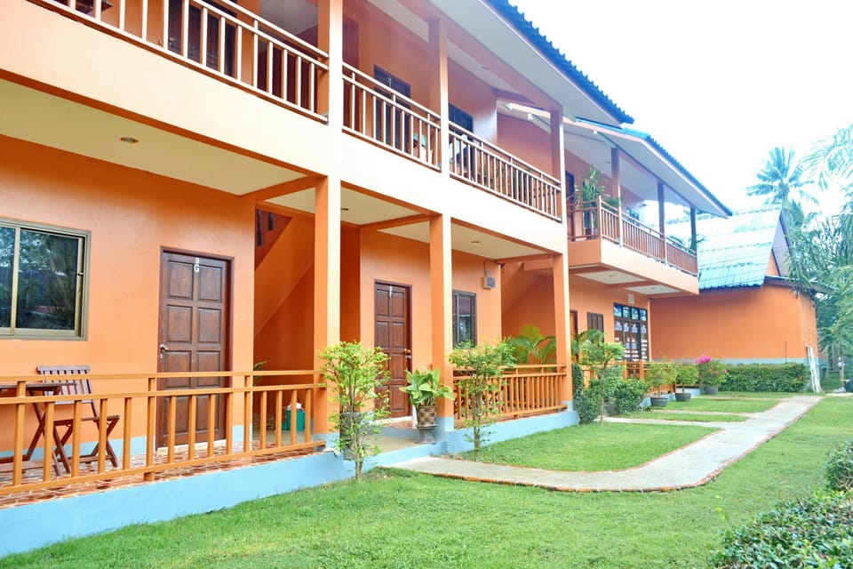 LANTA ARROW HOUSE Resort in Sala Dan