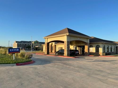 Sunbridge Inn & Suite Extended Stay Hotel in Rio Grande