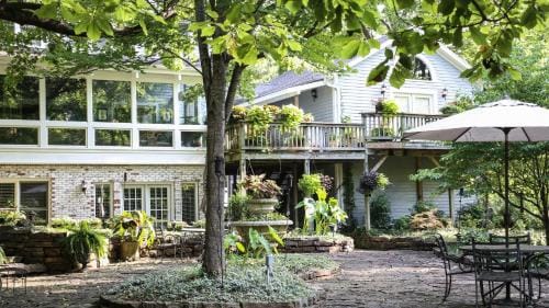 Dickson Street Bed & Breakfast Hotel in Fayetteville
