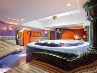 Hot tub