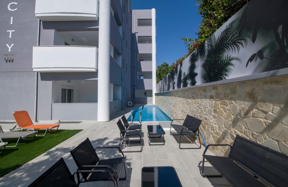 Deluxe City Hotel Hotel in Chania