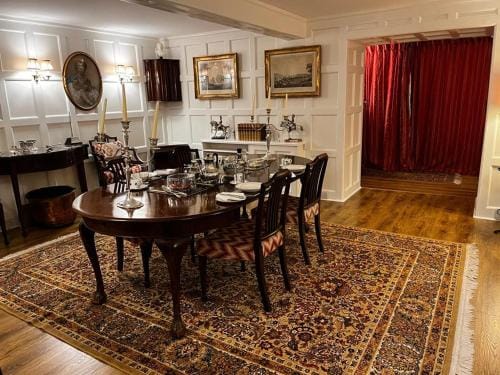Whitehouse Hotel in England
