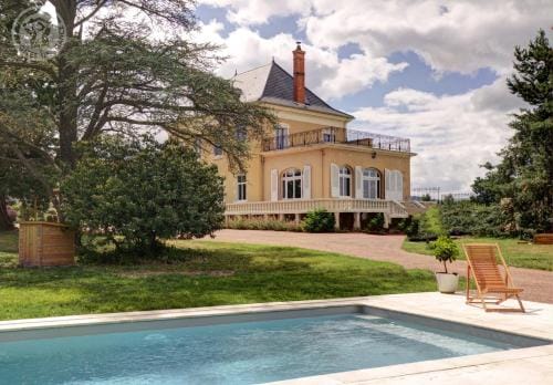 DOMAINE BERENGUER Hotel in Auvergne-Rhône-Alpes