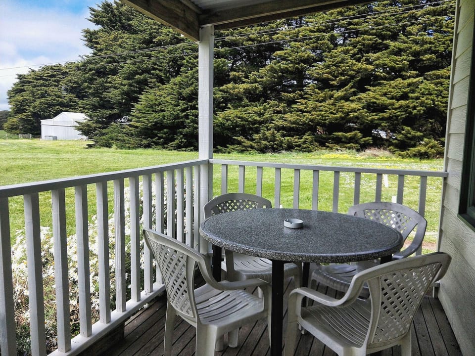 Twelve Apostles Motel & Country Retreat Motel in Port Campbell