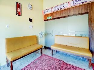 Gaurika Residency Lodging and Boarding Hotel in Karnataka
