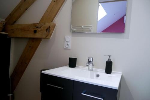 chambre d hote La Grange Hotel in Auvergne-Rhône-Alpes