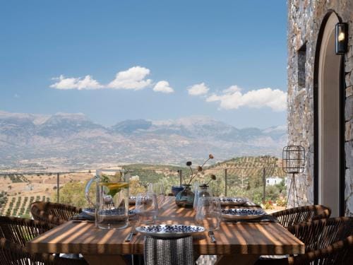 Askianos Luxury Villas - An Oasis of Harmony & Elegance Hotel in Crete