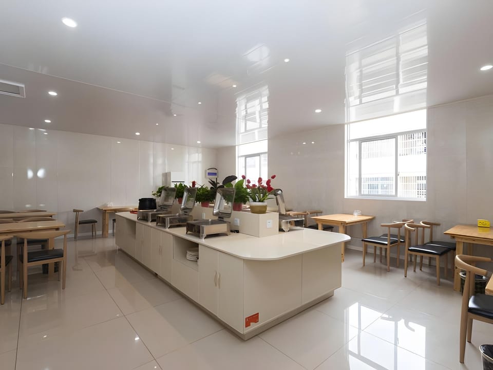 Shell Hotel Changzhou Wujin District Chunqiu Yancheng Campus Town Mingxin East Road Hotel in Suzhou
