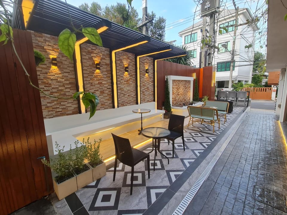 9 Suite Luxury Boutique Hotel Hotel in Chiang Mai