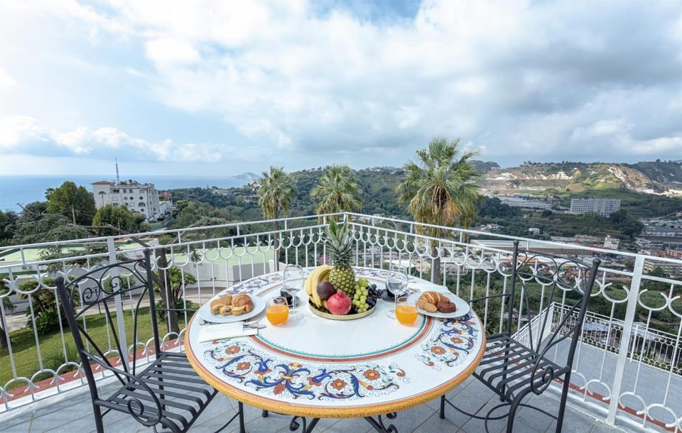 RIAMA AGRIRESORT Resort in Naples