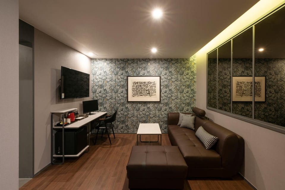 Gupo Brown-Dot Hotel Motel in Busan