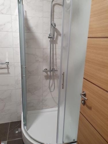 Sobe MARTA Hotel in Brod-Posavina County, Croatia
