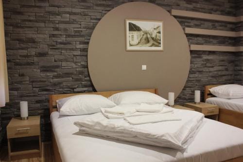 Sobe MARTA Hotel in Brod-Posavina County, Croatia