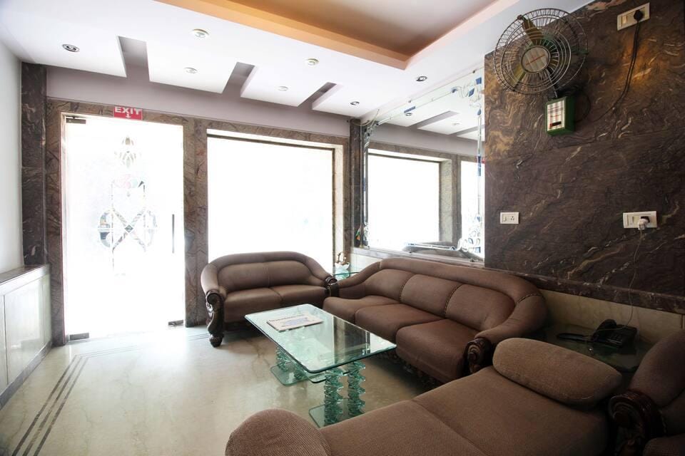 Hotel O Mid Town Hotel in New Delhi