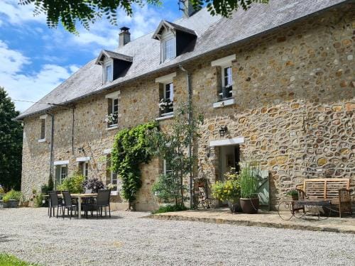 La Maison des Tilleuls Hotel in Normandy