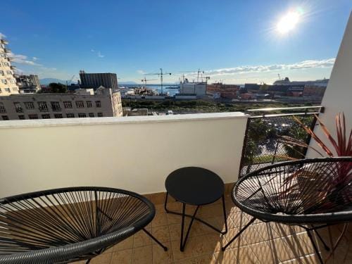 Urban jungle rooms Hotel in Naples