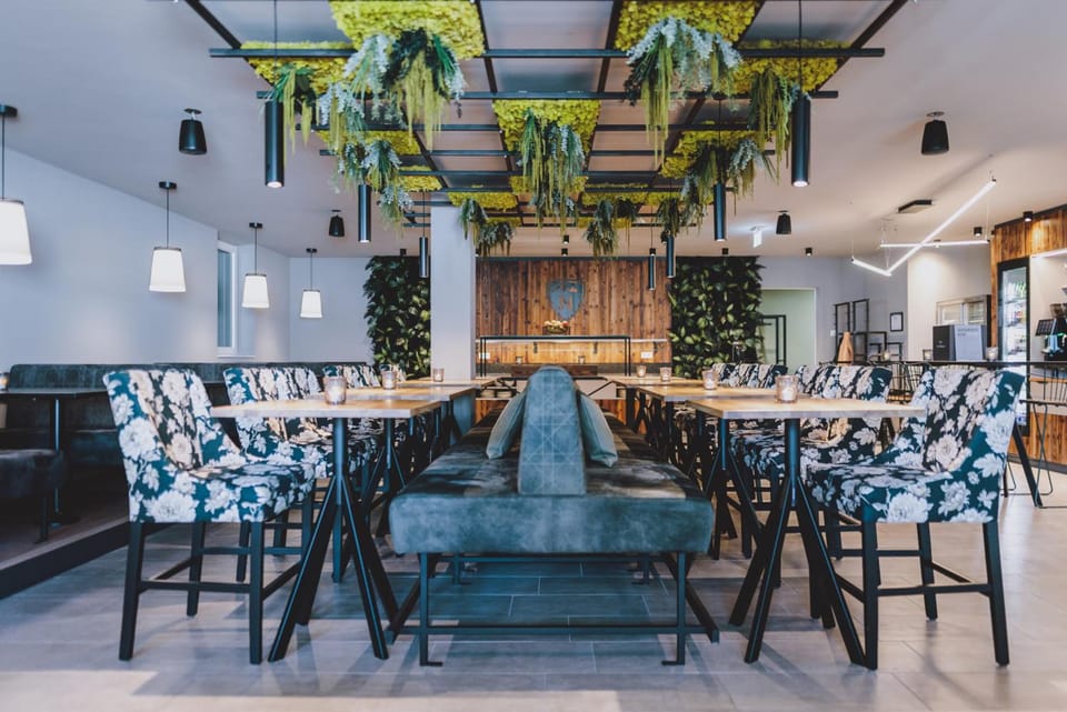 Nikolaus by AvenidA Panoramic Wellness Suites Hotel in Zell am See