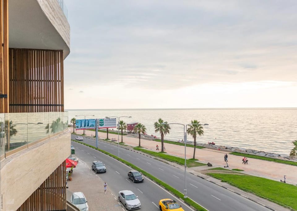 Boulevard Side Hotel in Batumi
