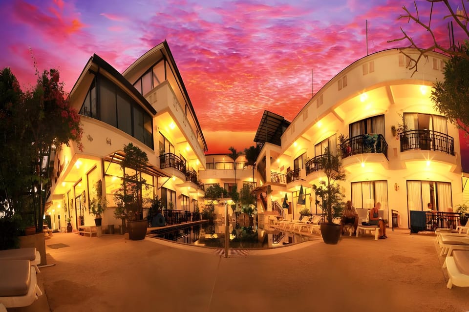In On The Beach Hotel Hotel in Karon