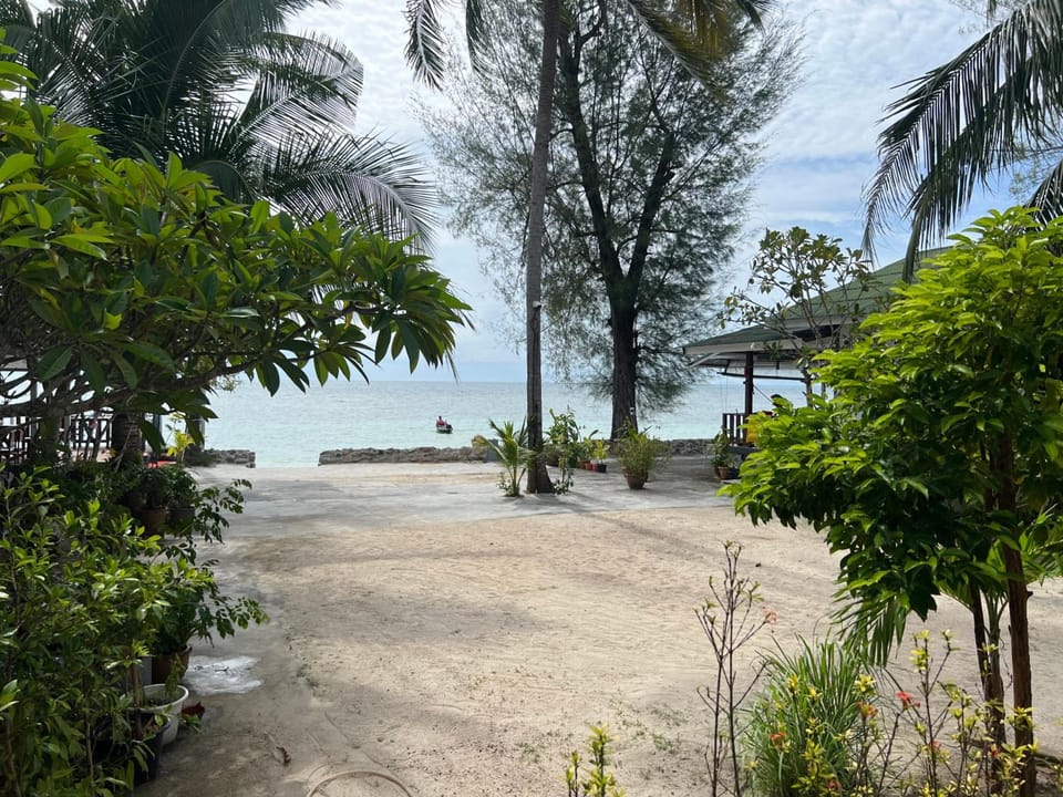 Haad Salad Villa Resort in Ko Pha-ngan Sub-district