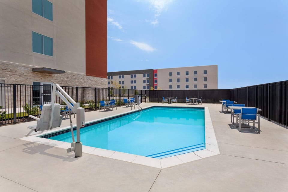 Holiday Inn Express And Suites Austin North Pflugerville By IHG Hotel in Pflugerville