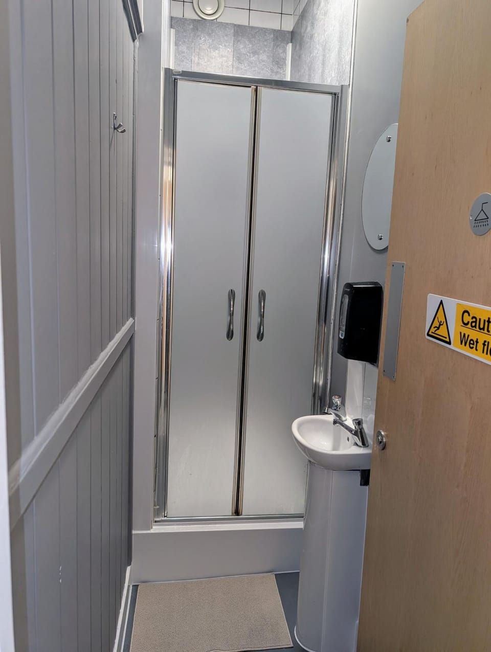BunkHouse Hostel in Cardiff