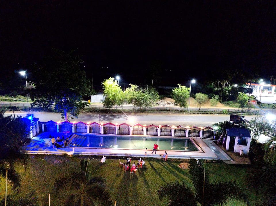 Swimming pool