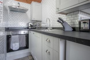 Honeysuckle Cottage - 1 Bedroom Cottage - Amroth Hotel in Amroth