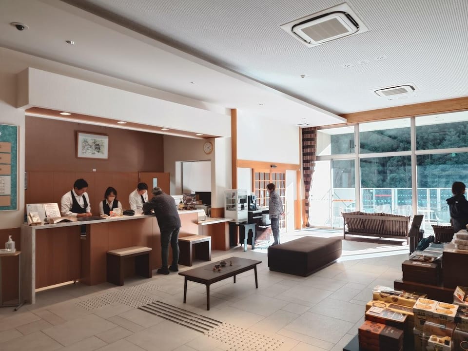 Okutama no Kaze Hatonosuso Hotel in Japan