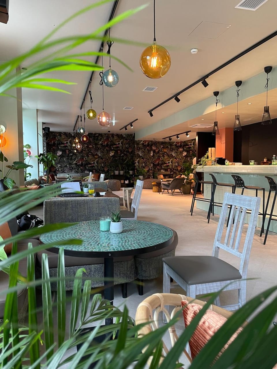 Bar/lounge